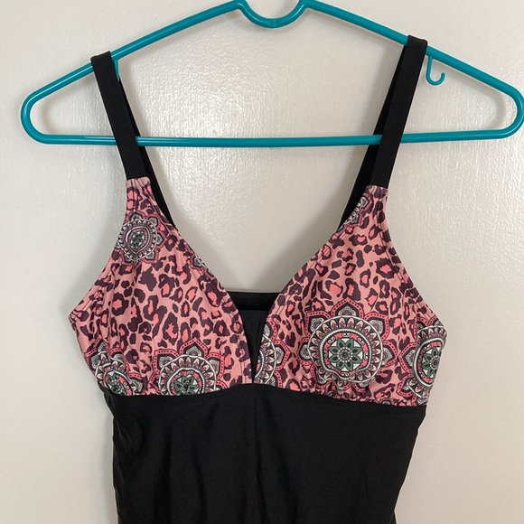 Evaless One Piece, Tummy Control, V Neck Print, with drawstring, Size M - Picture 6 of 11